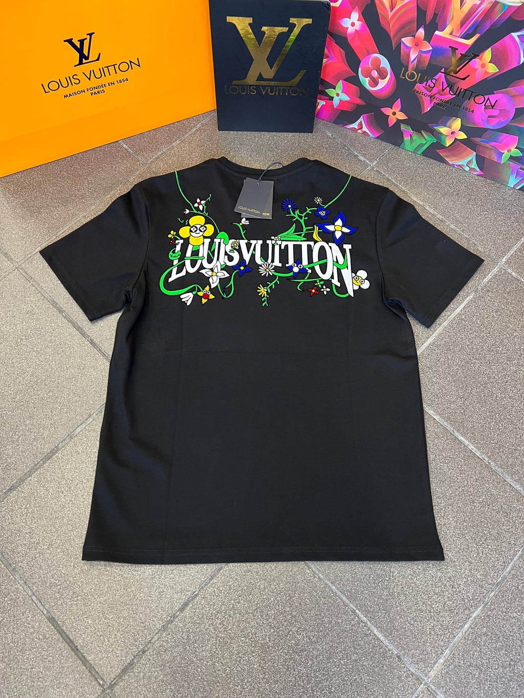 T-Shirt L.V Over Fit Black Chain