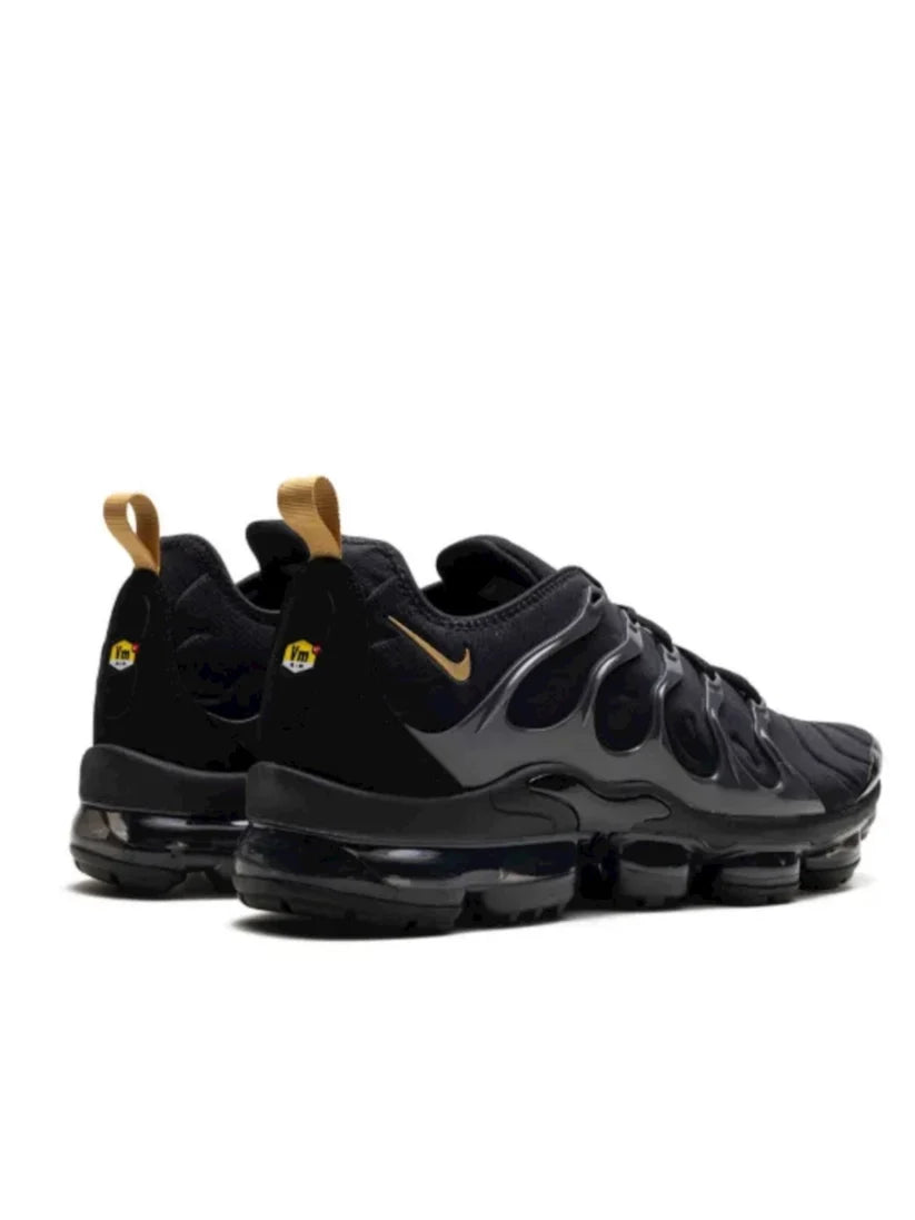 Air VaporMax Plus ''Gold Black''